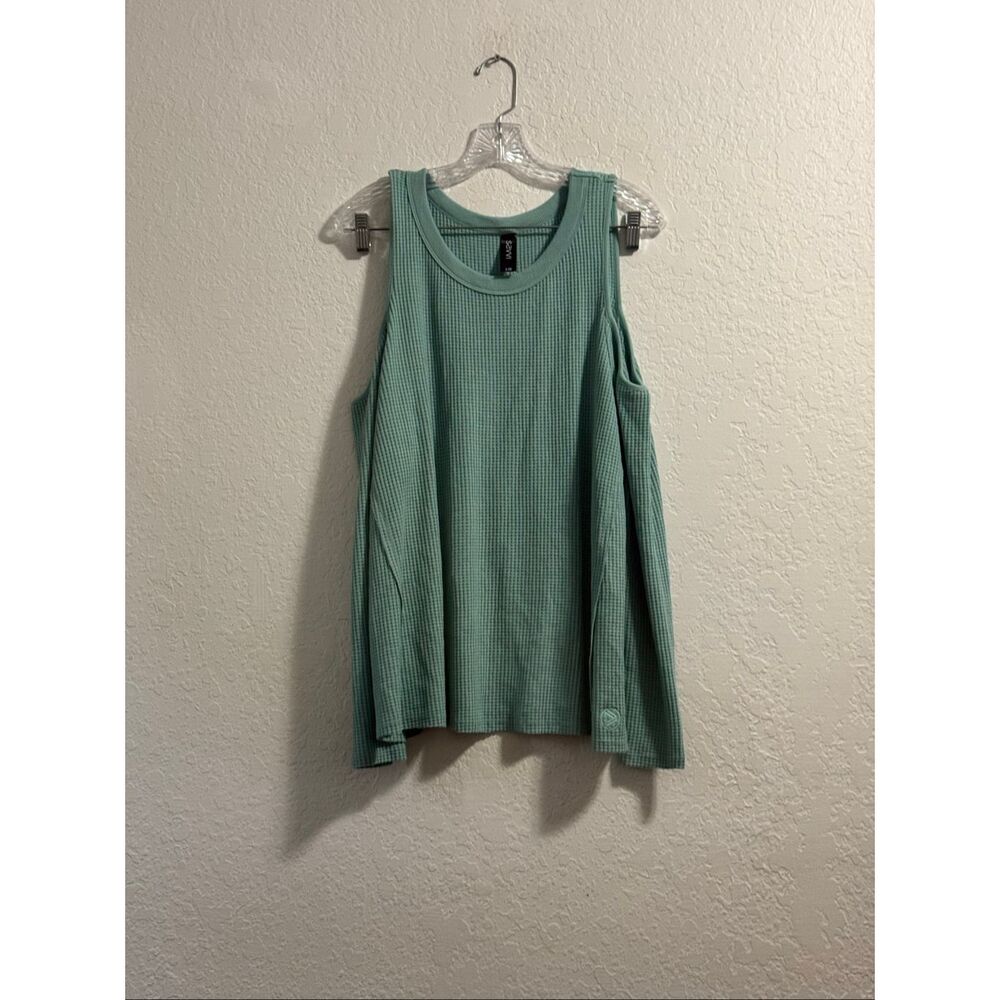 Savvi Ribbed Activewear cold shoulder, waffle net long sleeved shirt size large